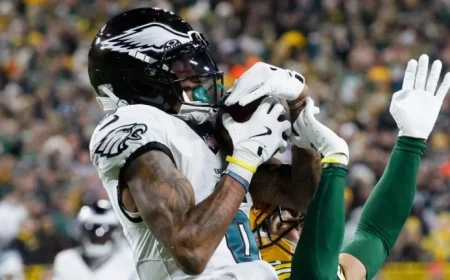 Philadelphia Eagles Edge Out Green Bay Packers 10-7 with Jaelan Phillips Shining in Super Bowl Champions Debut