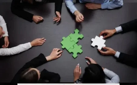 Breaking News: Emergency Services Battle Fire Leading to Closure of Main Street in Major Tipperary Town