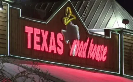 Texas Roadhouse Offers Veterans Day Vouchers and Other Deals