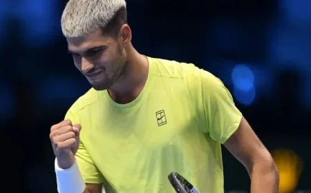 Alcaraz Dominates ATP Finals Opener with Straight Sets Victory