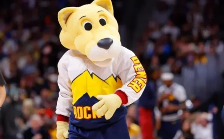 Stream Denver Nuggets vs Sacramento Kings Tonight: Time, Channel, Odds