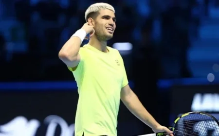 Alcaraz Stages Spectacular Comeback to Edge Closer to ATP Finals Semifinals