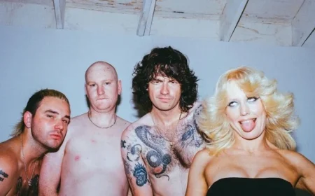 Amyl and the Sniffers to Rock Fed Square with Free Concert Announcement