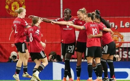 Melvine Malard and Fridolina Rolfo Shine as Man Utd Defeats PSG 2-1 Ruining Mary Earps’ Old Trafford Return to Maintain Perfect Champions League Record