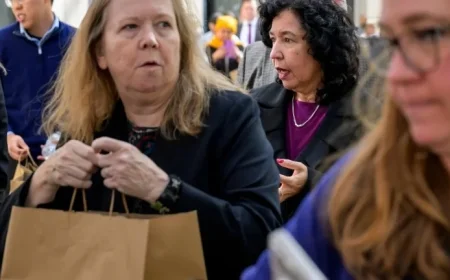 See How Americans Rely on Food Pantries Amid Ongoing Shutdown