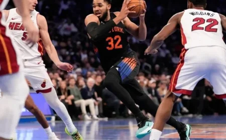 Towns and Shamet Lead Knicks to Thrilling 140-130 Victory Over Heat in NBA Cup Clash