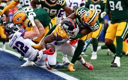 Devin Singletary Shines with Second Touchdown in Giants vs Packers Game Highlights