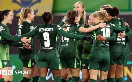 Endemann Scores Fifth Goal as Wolfsburg Dominates Manchester United in Women’s Champions League