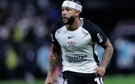 Memphis Goal in Corinthians vs São Paulo Match Thrills Fans: A Masterclass Performance