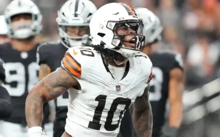 Quinshon Judkins Injury Update Browns Running Back Heads to Medical Tent