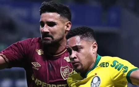 Palmeirenses Voice Frustration Over Inconsistent Refereeing as Only Vitor Roque Penalized in Controversial Incident with Ignácio