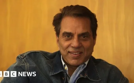 Bollywood Legend Dharmendra Opens Up About Feeling Embarrassed by His Good Looks