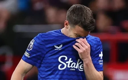 Seamus Coleman’s Comeback Cut Short: Heartbreak in Everton’s Premier League Return After Just 10 Minutes