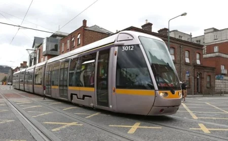 Dublin Commuters Experience Evening Delays on Luas Red Line Due to Incident