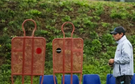 Napoli Faces Crucial Clash Against Qarabag