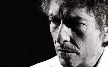 Experience the Electrifying Finale Bob Dylan Rocks 3Arena with Freewheelin’ Performance on Rough and Rowdy Ways Tour