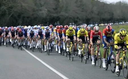 Budget Cuts Affect Public Broadcasting and Impact Cycling Coverage on NOS