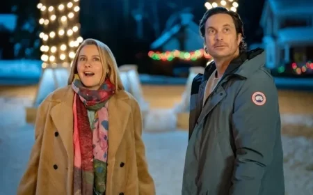 Get Cozy With Netflix’s Perfect Holiday Rom-Com Double Feature