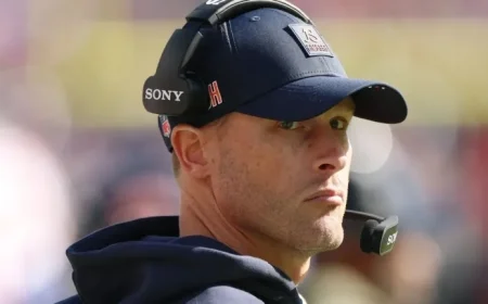 Bears Coach Ben Johnson Undecided on Left Tackle for Eagles Matchup