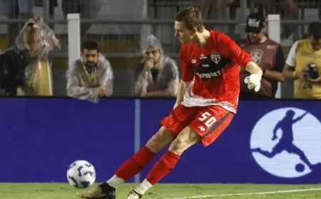Meet Young: São Paulo’s Rising Goalkeeper Against Fluminense