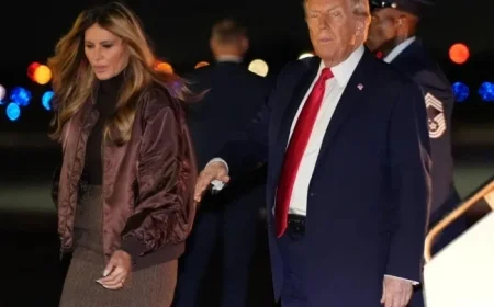 Trump Celebrates Thanksgiving at Mar-a-Lago Resort