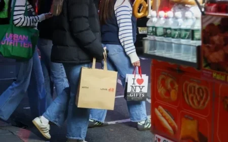 Black Friday 2023 Gains Strong Momentum Amid Tariff Challenges and Economic Uncertainty