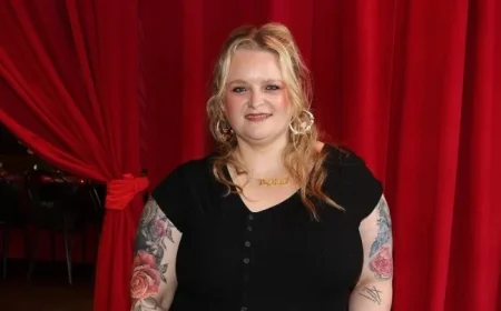 Louise McSharry Announces She Is Gay and Reveals Split from Husband Gordon