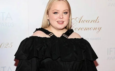 Nicola Coughlan set to headline major London benefit concert in support of the trans community