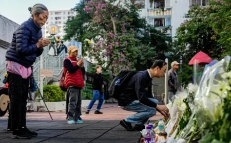 Hong Kong Mourns Blaze Victims While Search for Remains Intensifies
