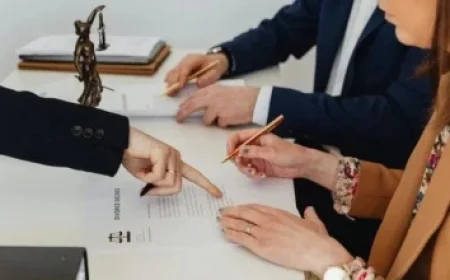 Emily Compagno Discusses Cult Psychology and Deprogramming with Expert Rick Alan Ross