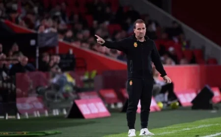 Jagoba Arrasate Faces His Glorious Past