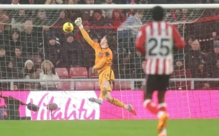 USMNT Star Adams Strikes Spectacular Goal from Midfield