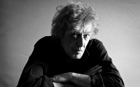 Renowned Playwright Tom Stoppard Passes Away at 88 Leaving Legacy of Rosencrantz and Guildenstern Are Dead and Shakespeare in Love