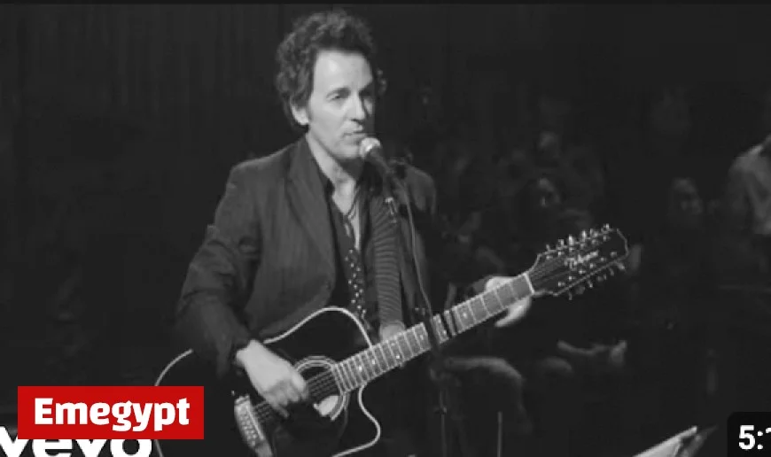 Bruce Springsteen Delves Into His Darkest Music With Exciting New Release