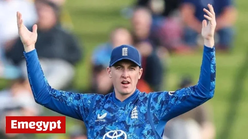 New Zealand Battles England in Third ODI: Live Score Updates
