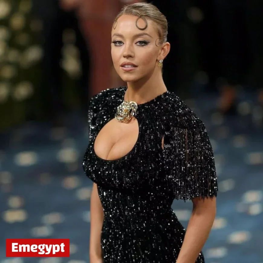 Sydney Sweeney Dazzles in Bold Red Carpet Appearance