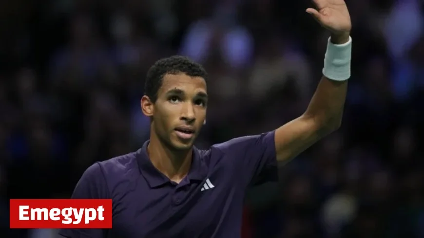 Auger-Aliassime Nears ATP Finals with Paris Victory Over Vacherot