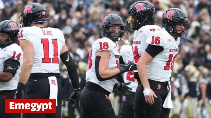 Illinois Hosts Thrilling Game 9 Football Match