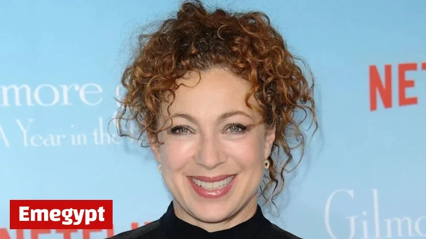 Discover the Journey of Alex Kingston’s Former Child Actor Daughter with Ex-Husband Florian