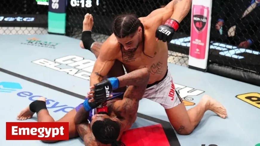 UFC Fight Night 263 Highlights: Donte Johnson Chokes Out Sedriques Dumas to Maintain Perfect Record