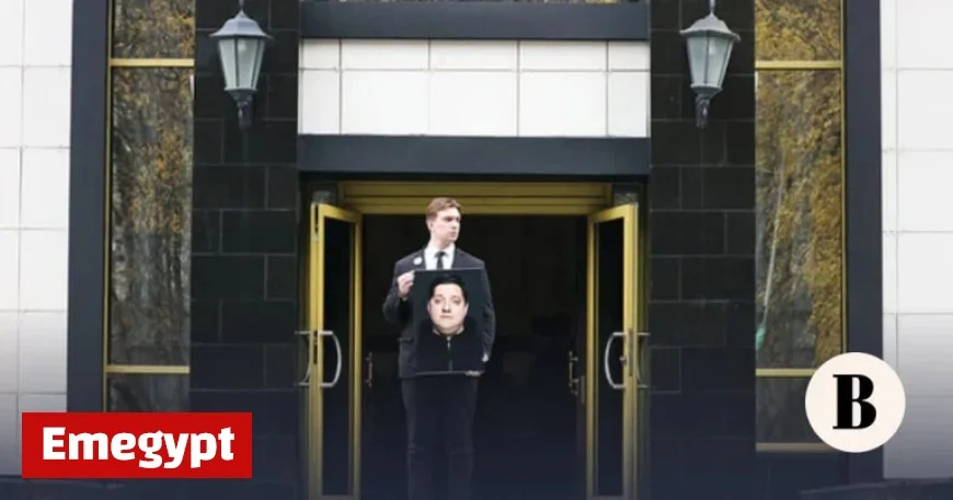 Photos Capture the Farewell Ceremony of Roman Popov