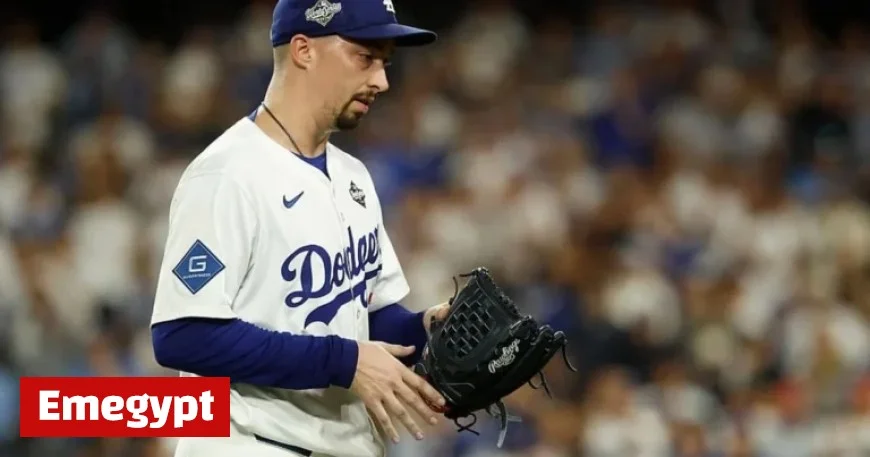 Schneider and Guerrero Jr. Lead the Way