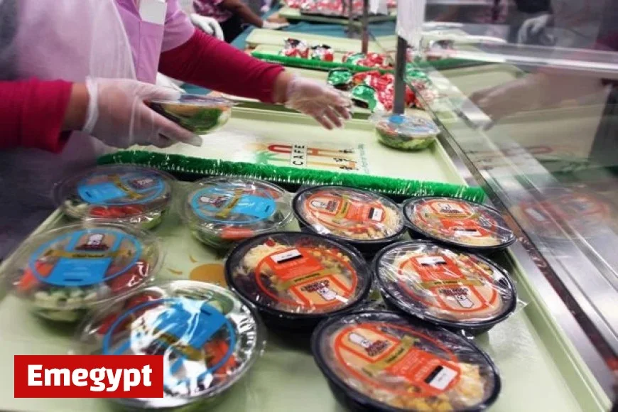 LAUSD Provides Dinners Amid SNAP Benefit Delays from Government Shutdown