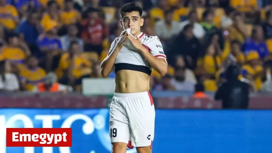 Gilberto Mora Undergoes Surgery on Left Hand