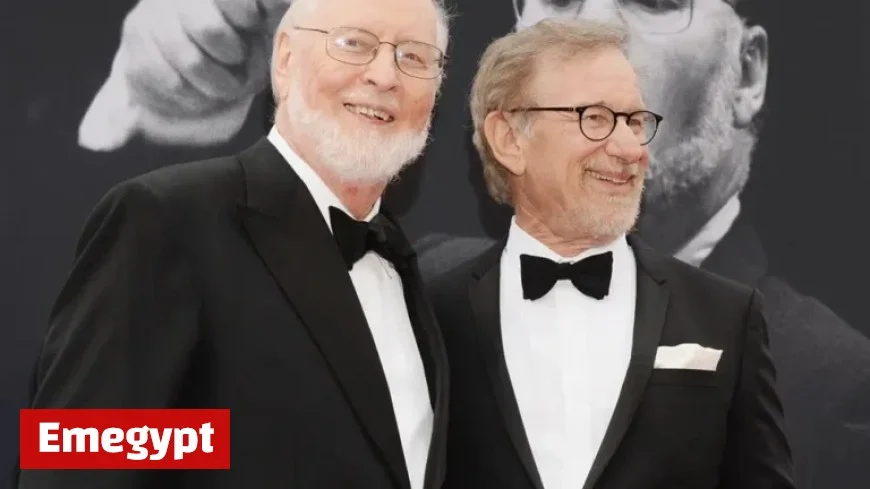 John Williams Scores Steven Spielberg’s UFO Film, Their 30th Collaboration