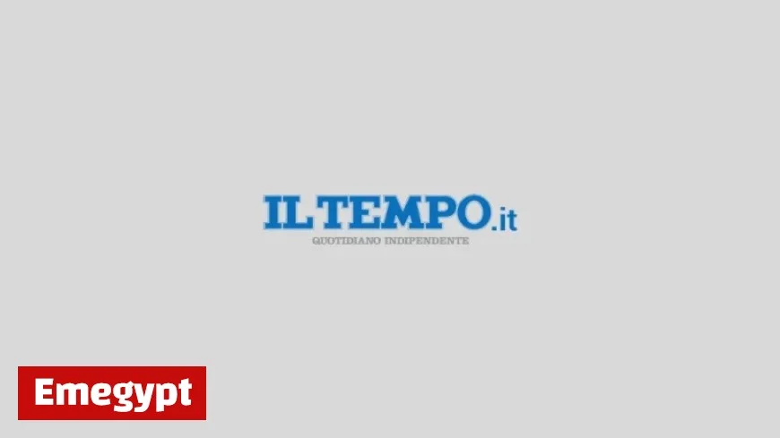 Tennis Ronzulli Celebrates as Tricolore Reigns Supreme