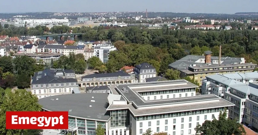 Offenbach Student Council Calls for Integration of German Rap into Curriculum