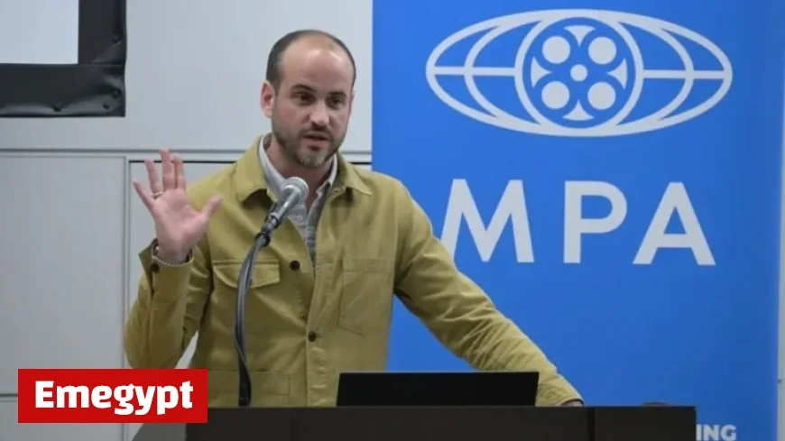 Elvis Producer Discusses ‘Joan of Arc’ and Karaoke with Hugh Jackman