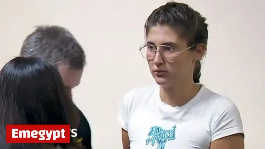 Pregnant Bella Culley Uses Candle to Toast Bread in Georgian Prison