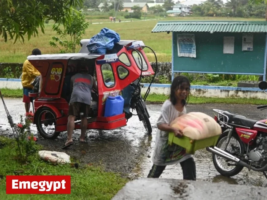 Typhoon Kalmaegi Forces Thousands to Evacuate as It Nears the Philippines
